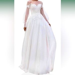 Wedding dress for sale. Never worn. Sz 10. Button back. BEAUTIFUL!